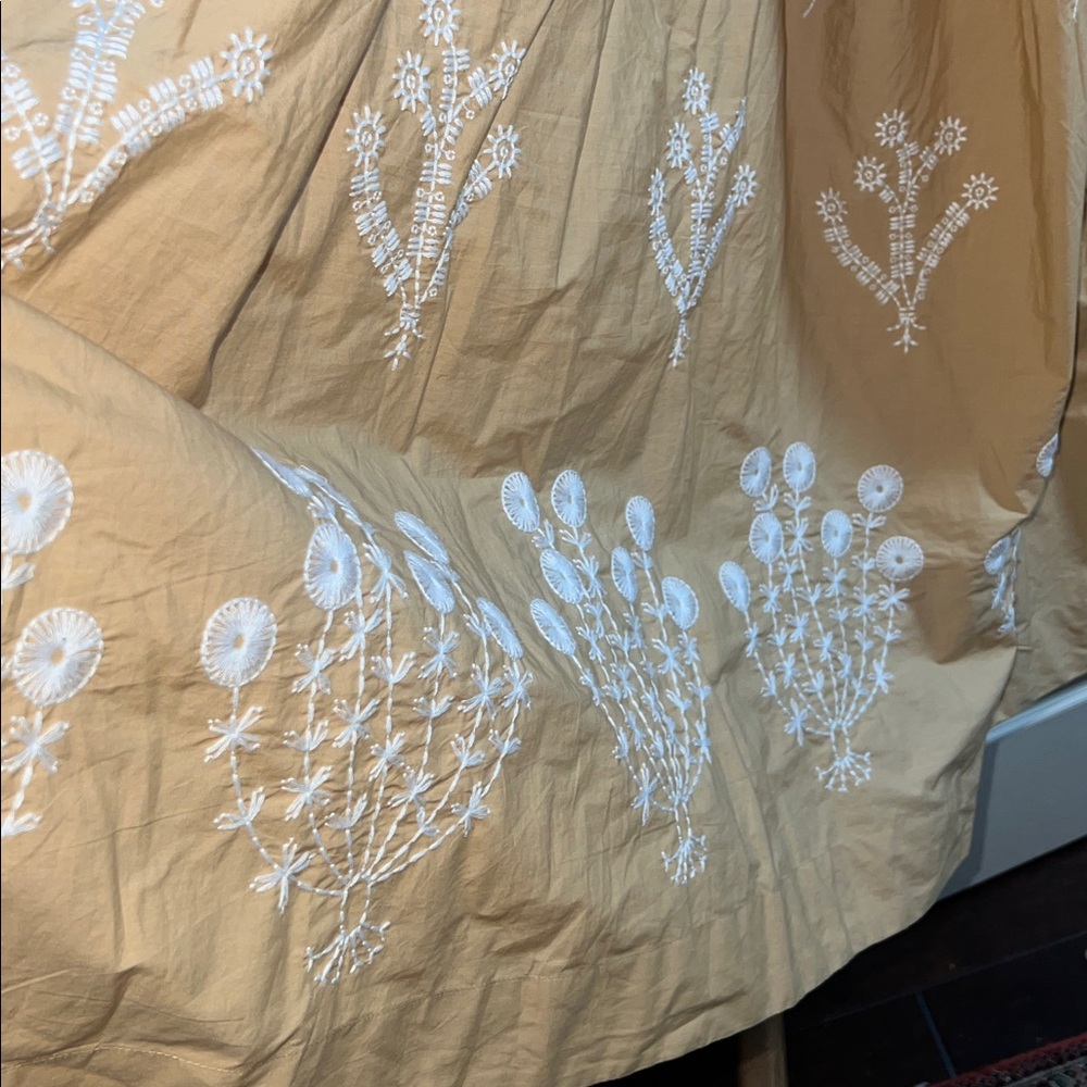 MOTHER TAN EMBROIDERED DRESS LARGE 💯 COTTON - Picture 11 of 12